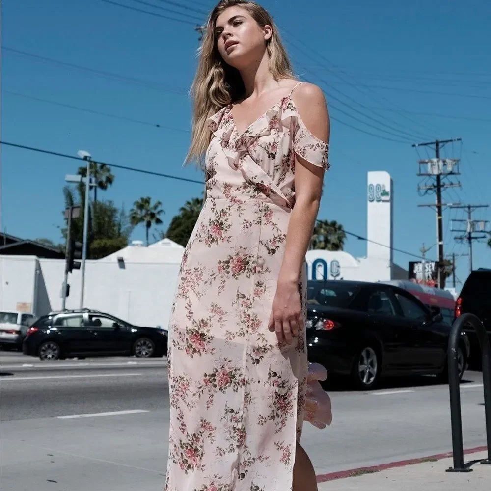 ✨Tall Annia Printed Cold Shoulder Maxi Dress✨